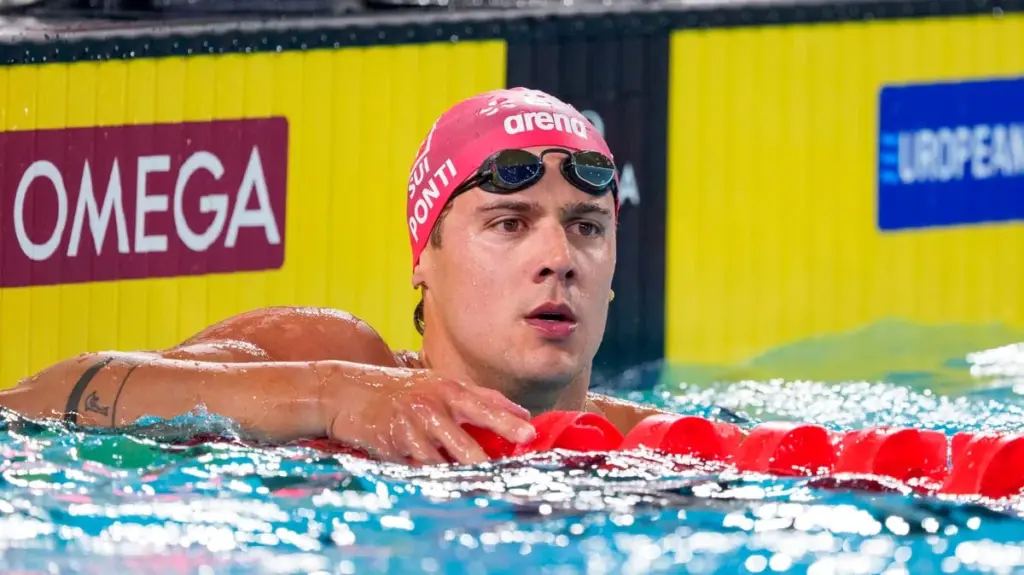 Schwimm-EM in Paris - Brillen-Drama: Ponti über 50 m Schmetterling Letzter