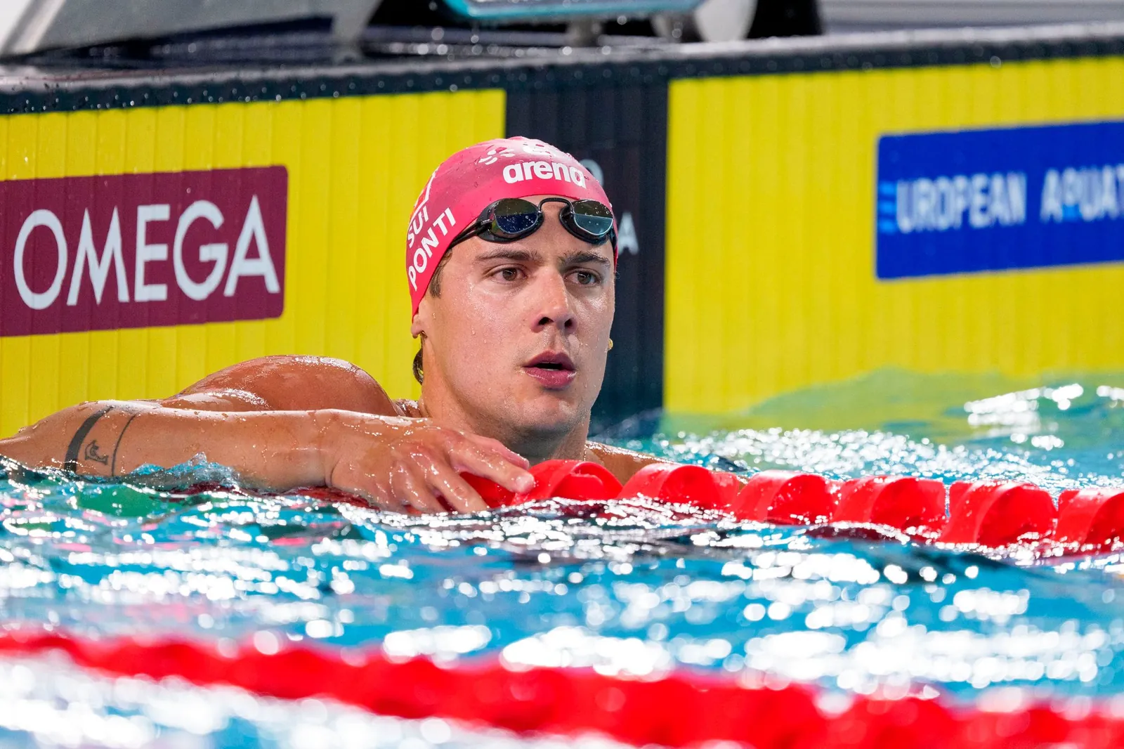 Noè Ponti bei der Schwimm-EM in Paris.