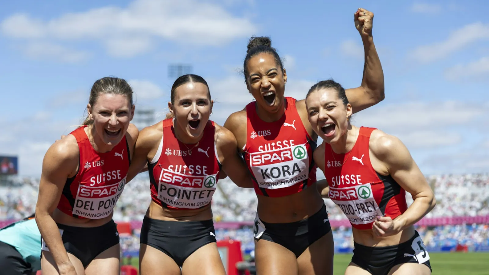 Ajla Del Ponte, Leonie Pointet, Salome Kora, Geraldine Di Tizio-Frey greifen nach den Medaillen über 4x100 m