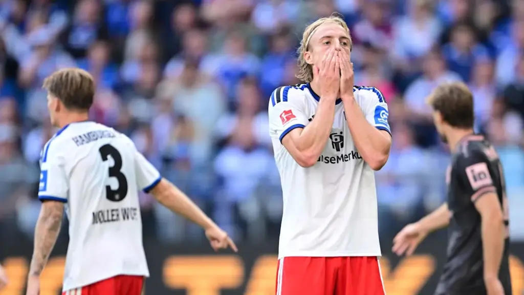 „Hinterher immer leicht zu sagen“: Hat HSV-Trainer Polzin zu viel umgebaut? - MOPO
